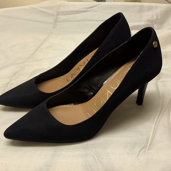 Calvin Klein Heels Black Like New - Picture 2 of 6